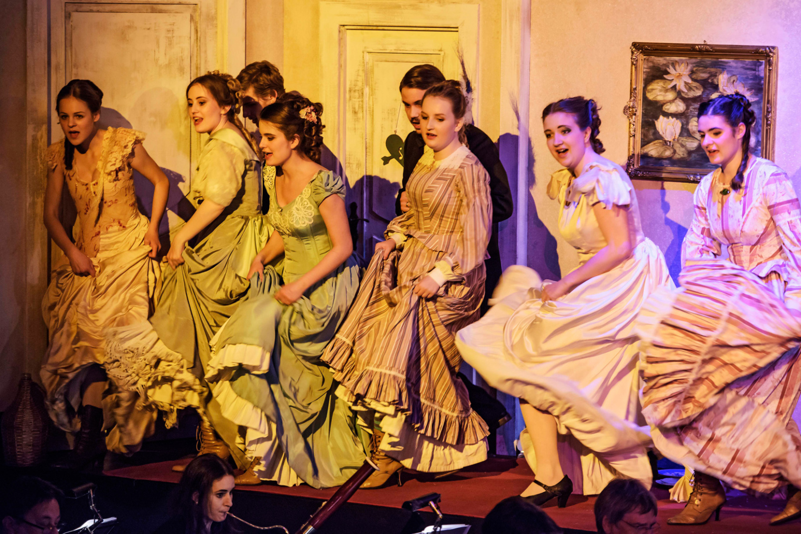 "Pariser Leben" mit dem Jugendchor des Theater Erfurts
