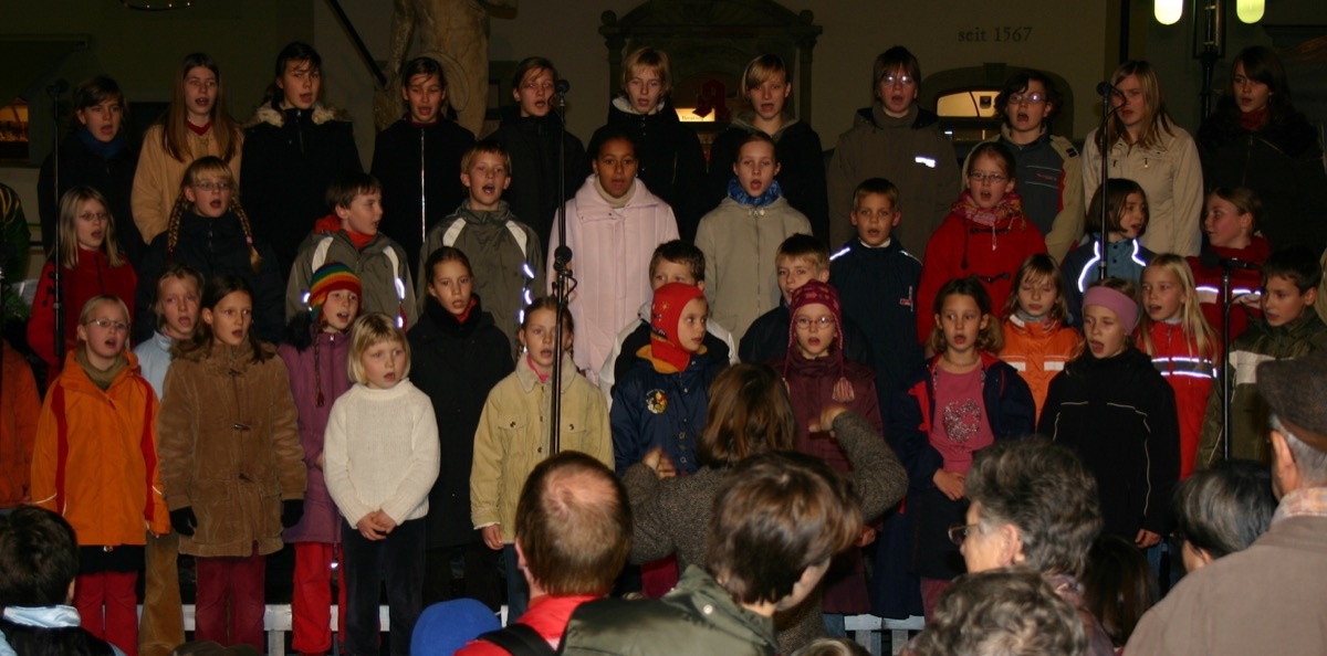 Weihnachtsmarkteröffnung 2006, Bild: Foto: schola cantorum weimar